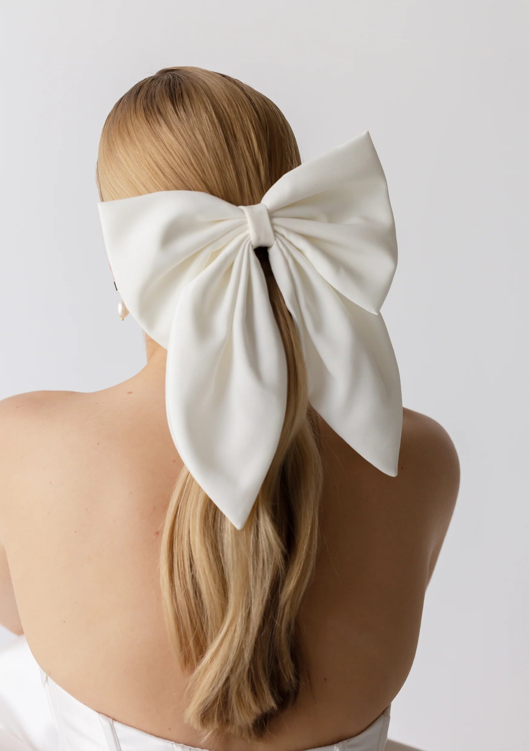 Buy Lola Knight - Emma Crepe Bow - Ivory online | The White Collection Australia