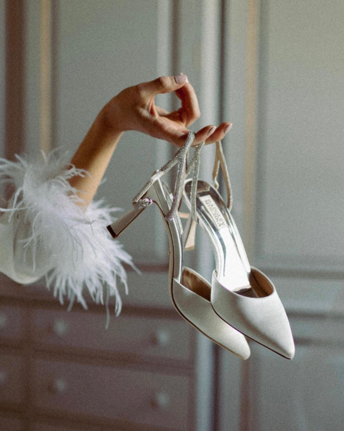 Badgley Mischka Kamilah pointed toe stiletto white, The White Collection Australia