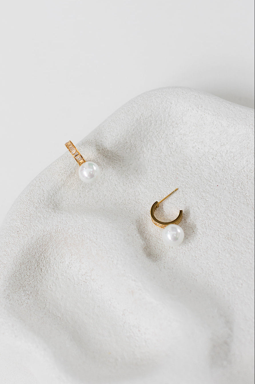Buy A'el Este - Jana - Bridal Pearl & Crystal Drop Stud Hoop Earrings - Gold online | The White Collection Australia