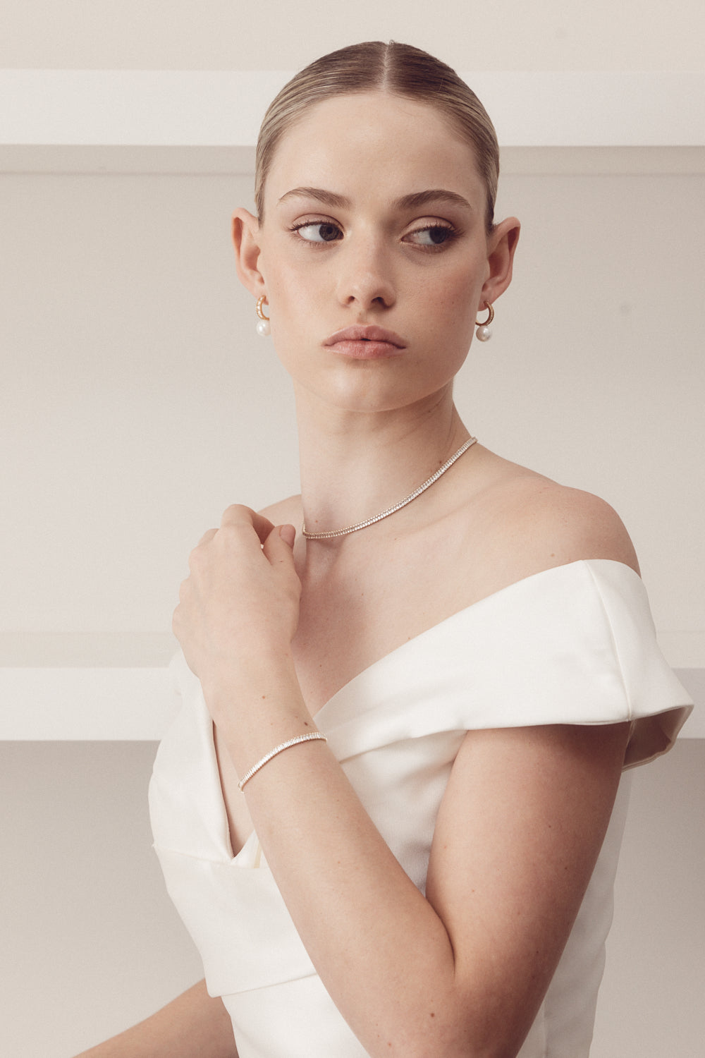 Buy A'el Este - Jana - Bridal Pearl & Crystal Drop Stud Hoop Earrings - Gold online | The White Collection Australia