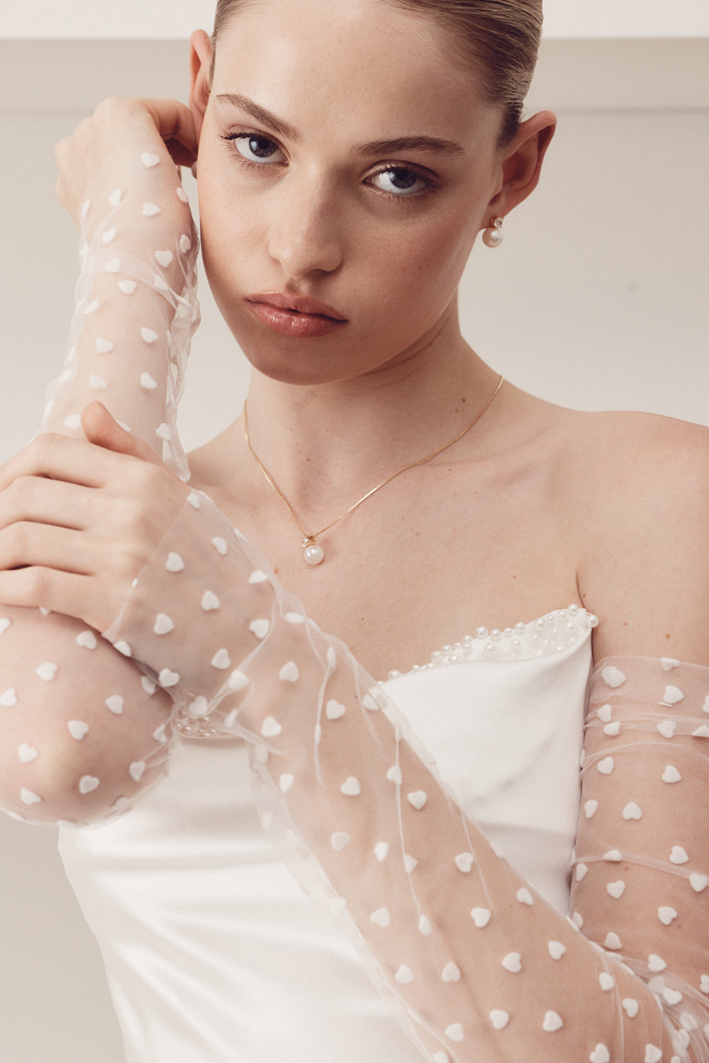 Buy The White Collection Accessories - Mia - White Heart Tulle Gloves online | The White Collection Australia
