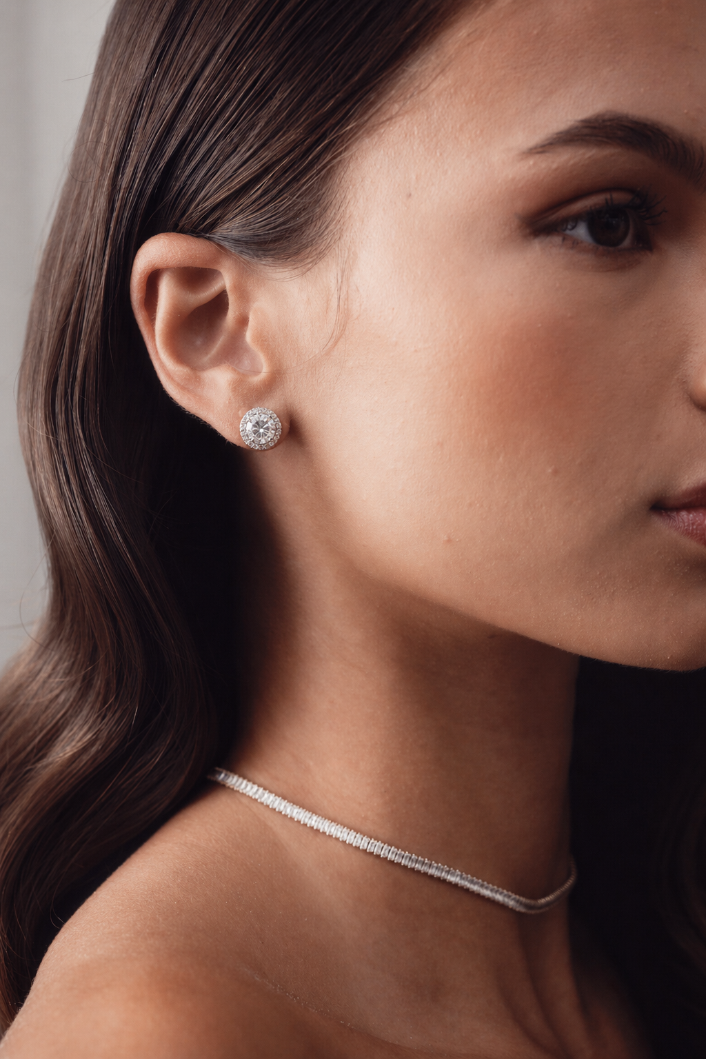 Natalie - Brilliant Round Crystal Stud Earrings