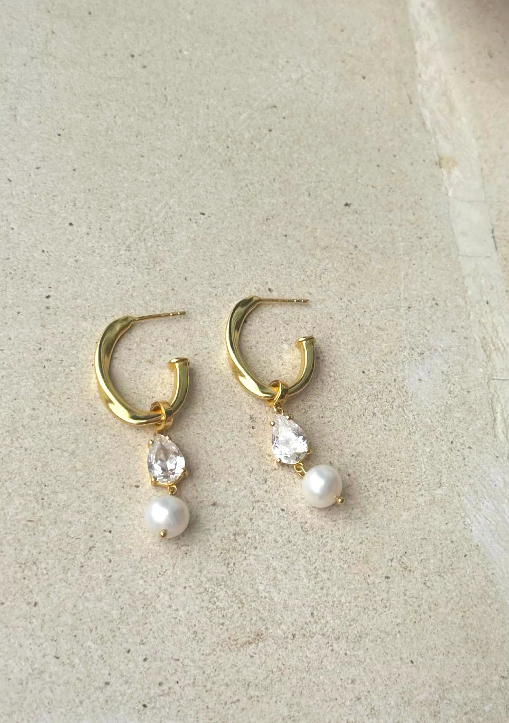 Lola Knight - Riley - Crystal & Pearl Bridal Drop Earrings - 18K Gold