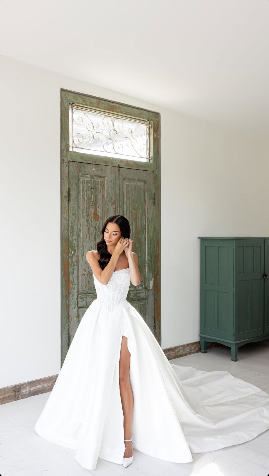 Kamilah - Pointed Toe Stiletto - White