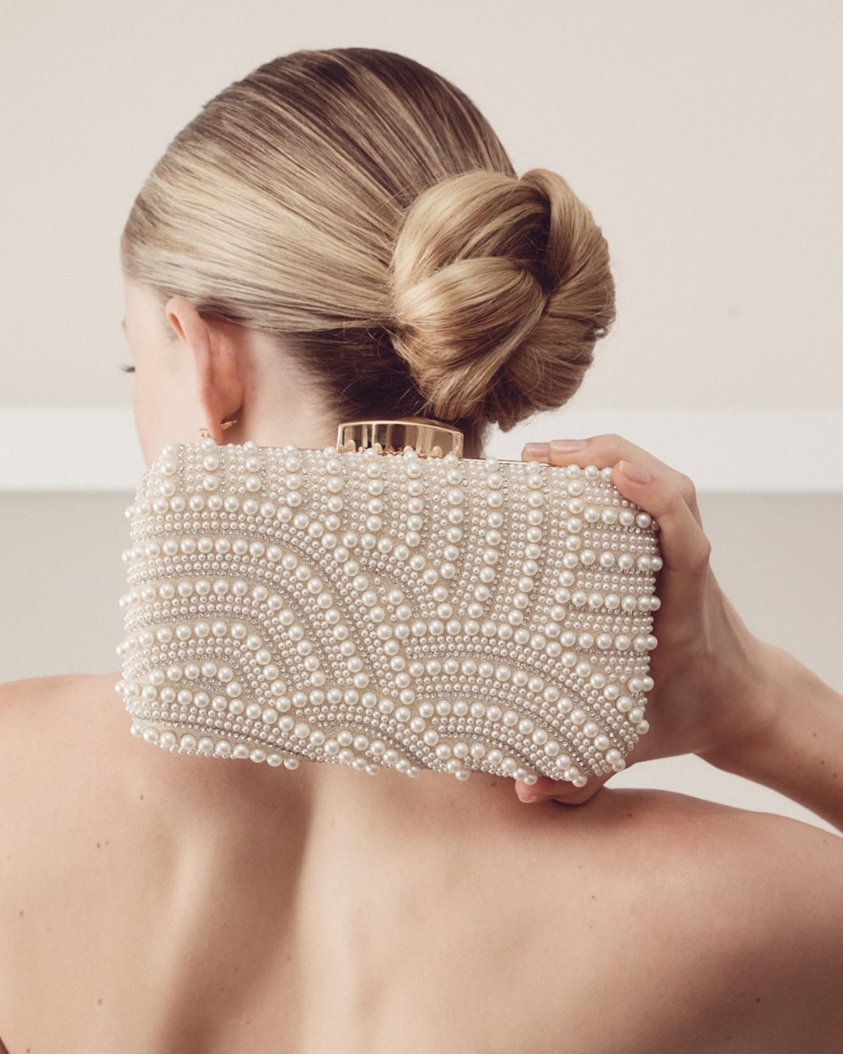 Buy Sirena - Wave Pearl Box Clutch - Gold online | The White Collection Australia