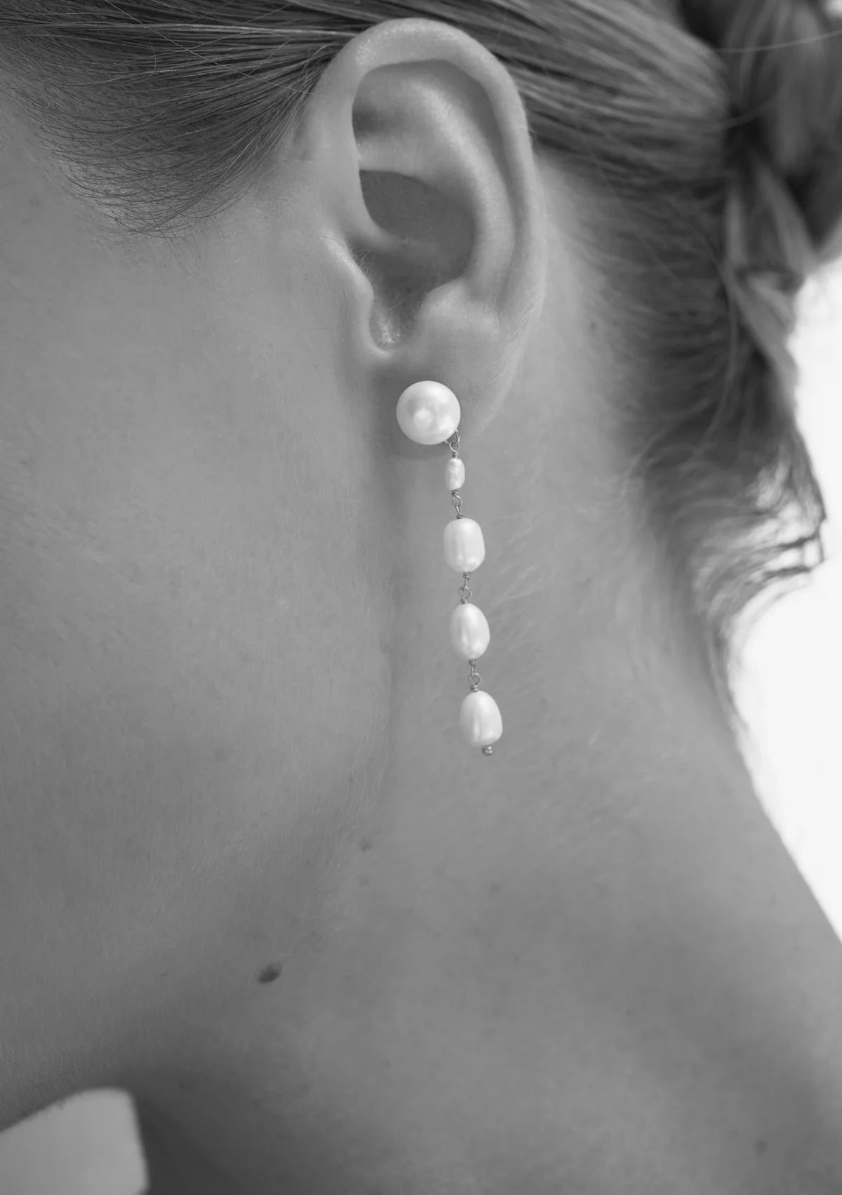 Lola Knight - Summer - Pearl Drop Bridal Earrings - Silver