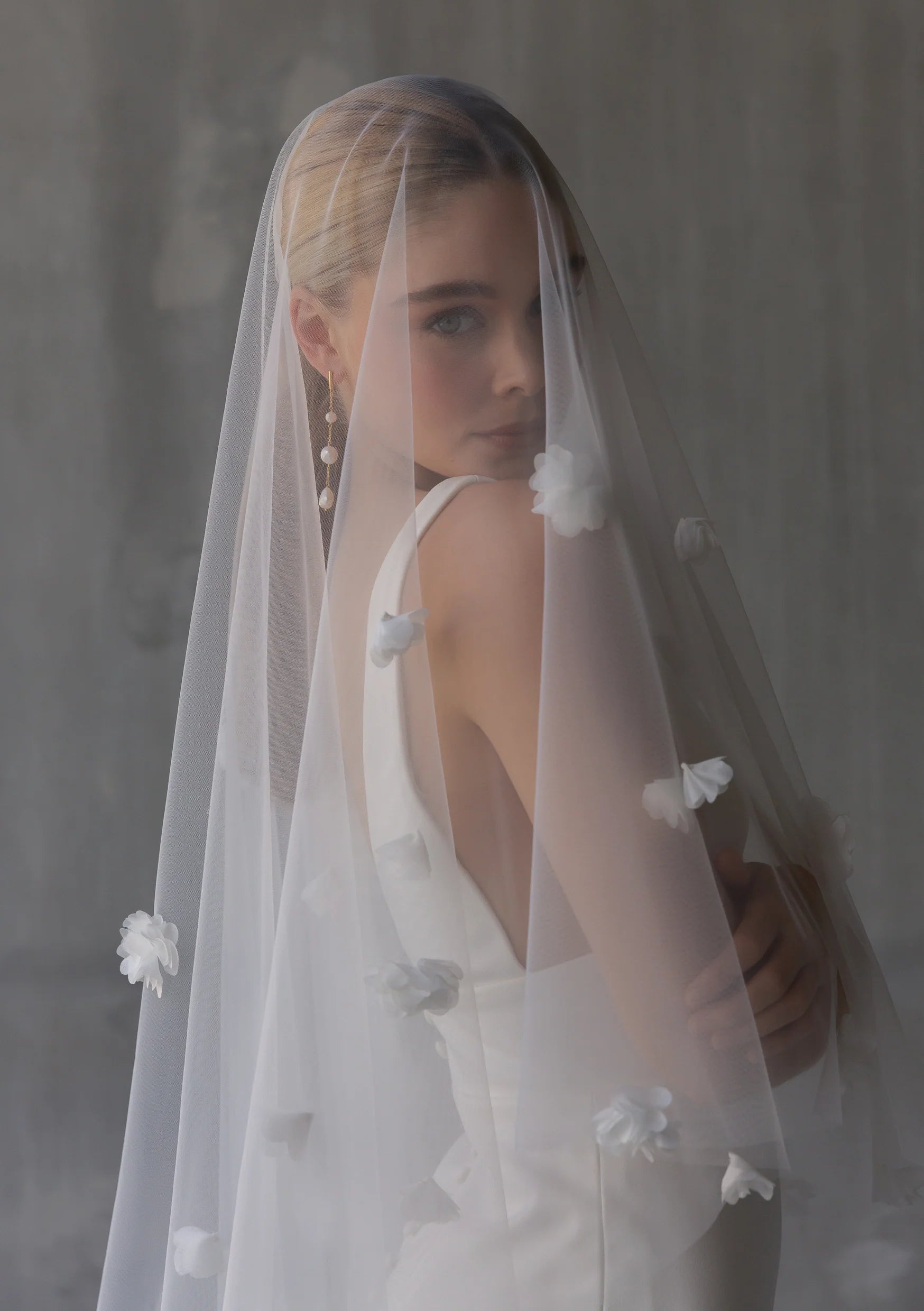 Lola Knight - Flora - Double Tier Flower Wedding Veil - Ivory