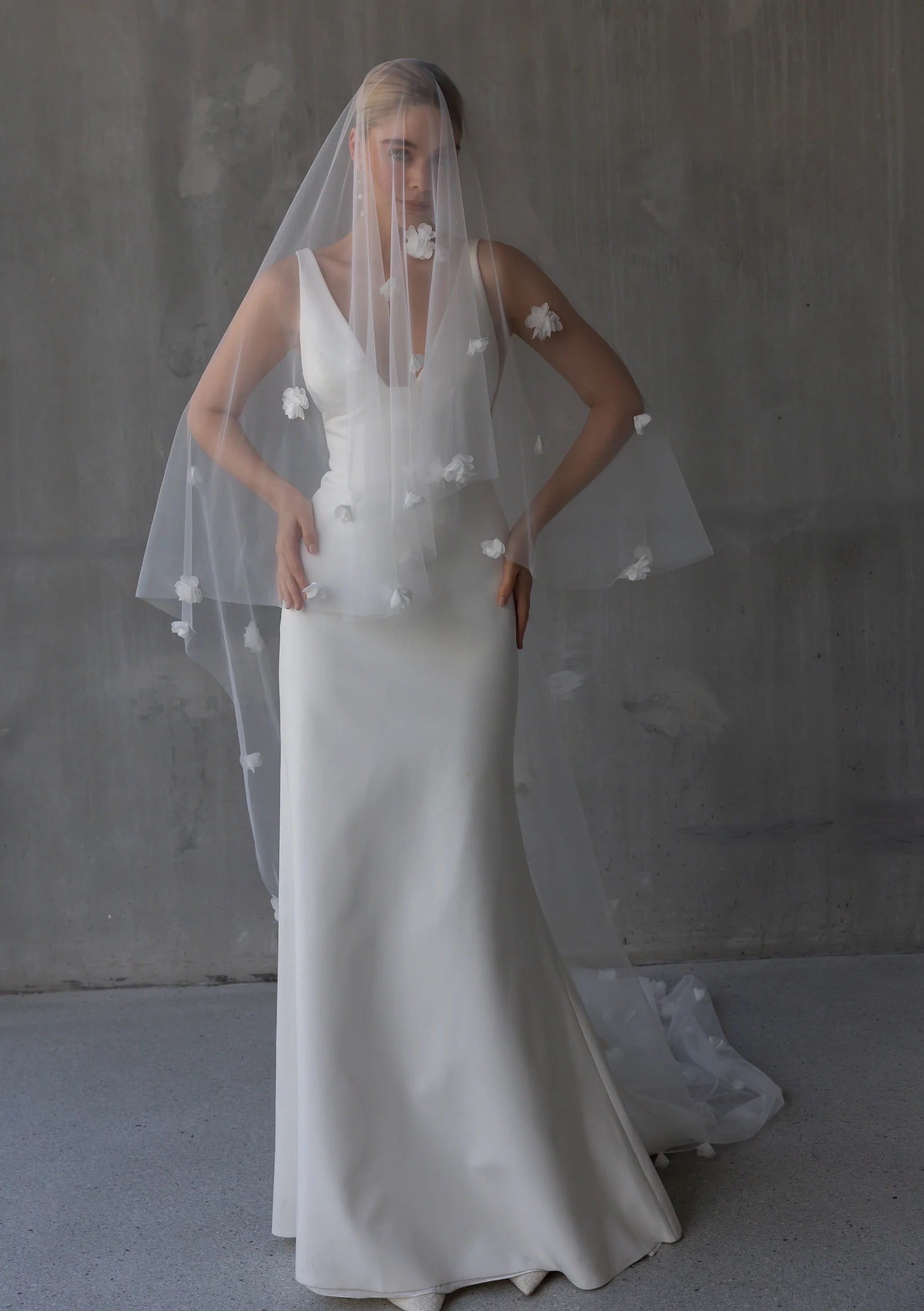 Lola Knight - Flora - Double Tier Flower Wedding Veil - Ivory