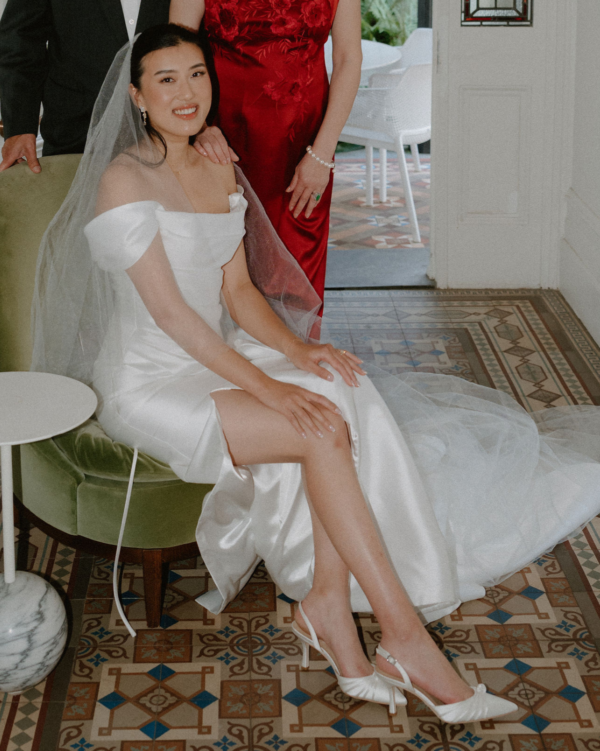 Yena - Pointed Toe Slingback Pump White Satin - Soft White