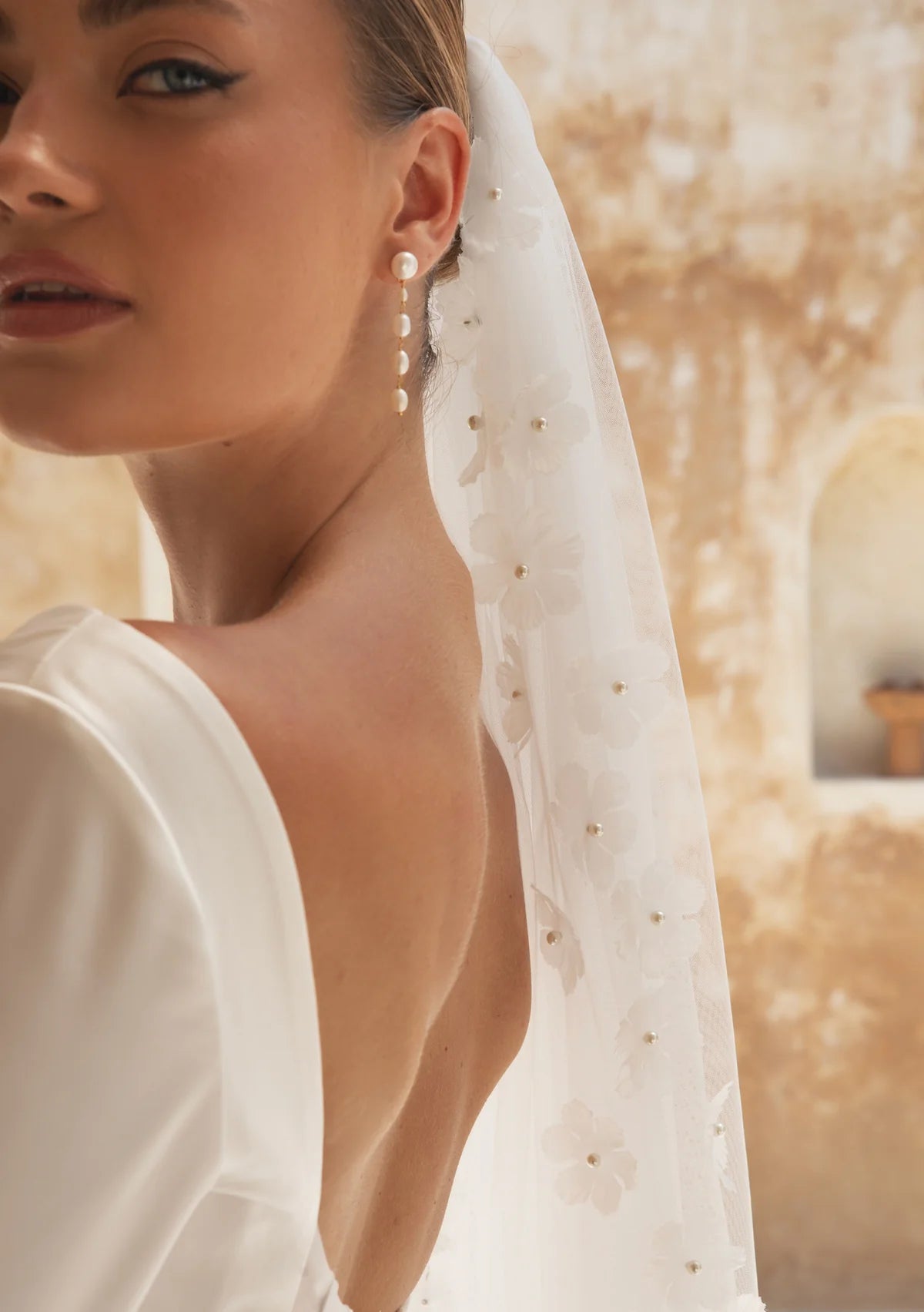 Lola Knight - Marigold - Ivory Flower Wedding Veil