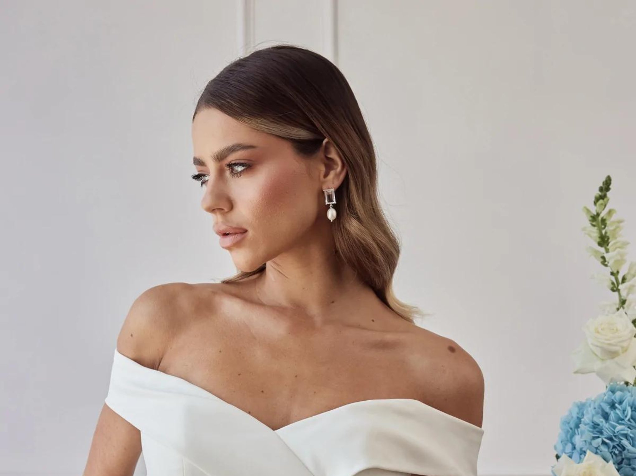 Buy Lola Knight - Thea - Pearl & Crystal Earrings - Silver online | The White Collection Australia