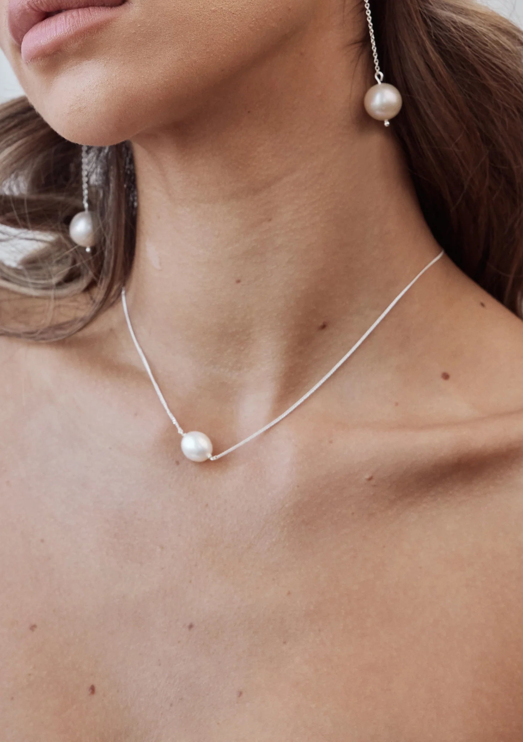 Buy Lola Knight - Clara - Pearl Necklace - Silver online | The White Collection Australia